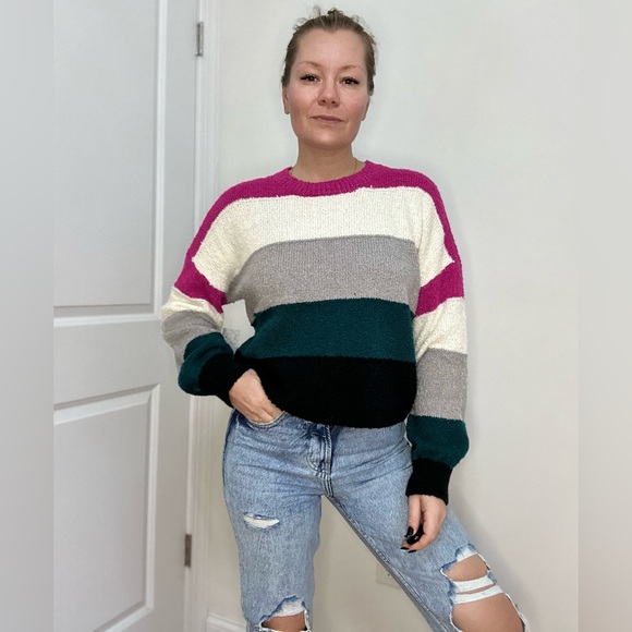 Multi Color Stripe pullover Sweater - Picture 3 of 9